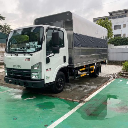 xe_tap_lai_hang_C1_isuzu_qkr210